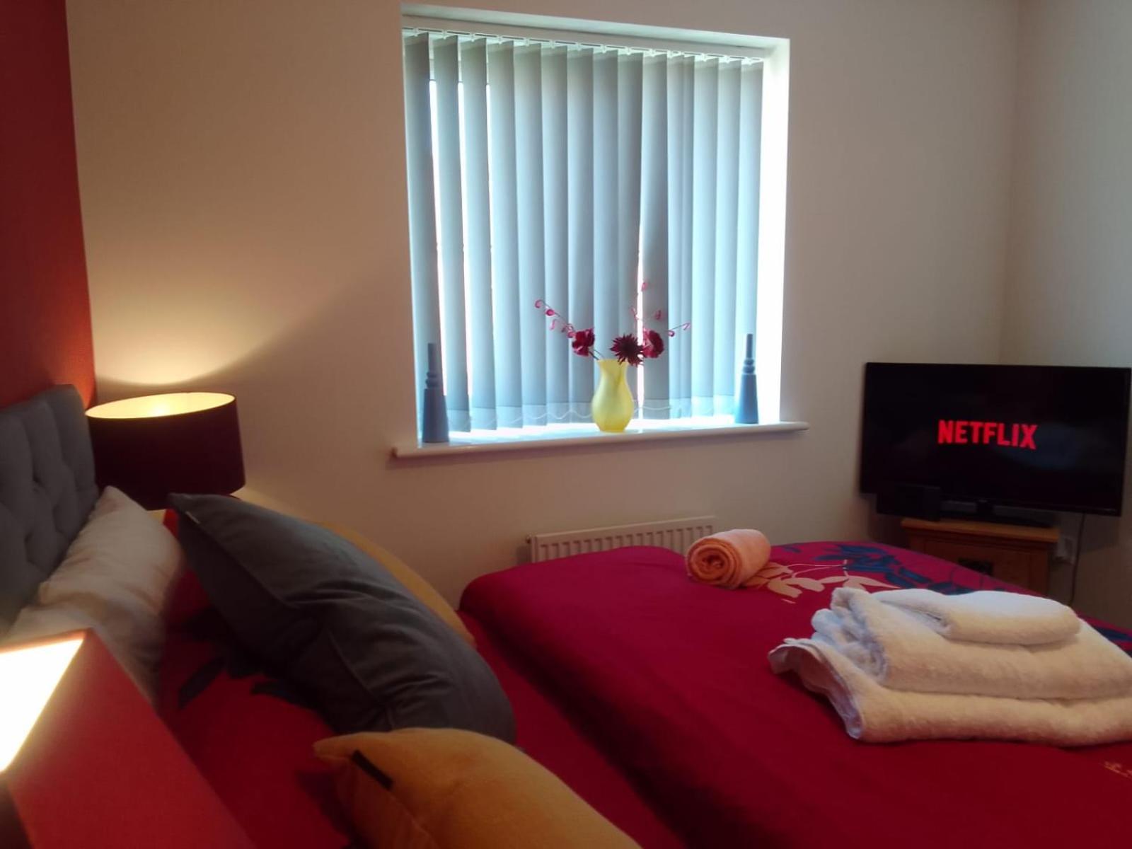 Cosy Stay In Walsall By Ideal Home Bloxwich Eksteriør bilde